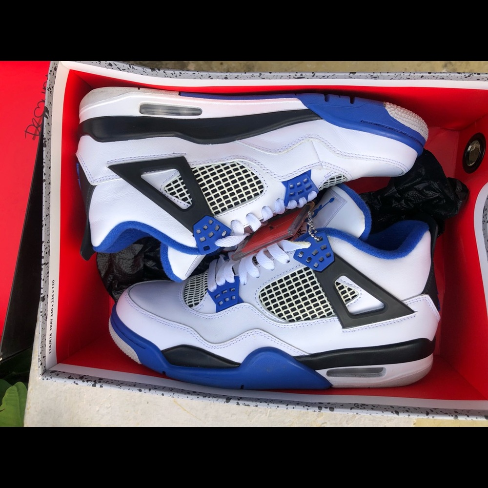 Jordan 4 Motorsport